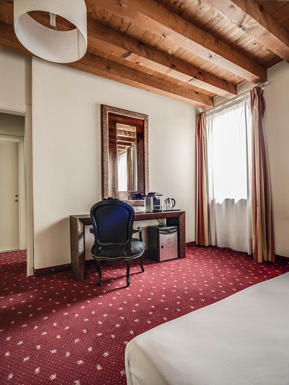 Отель Mi Casa Es Tambien Tu Casa Vips Верона Номер фото