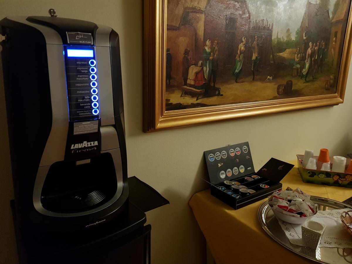 Отель Mi Casa Es Tambien Tu Casa Vips Верона Экстерьер фото