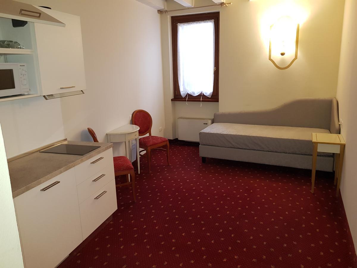 Отель Mi Casa Es Tambien Tu Casa Vips Верона Экстерьер фото