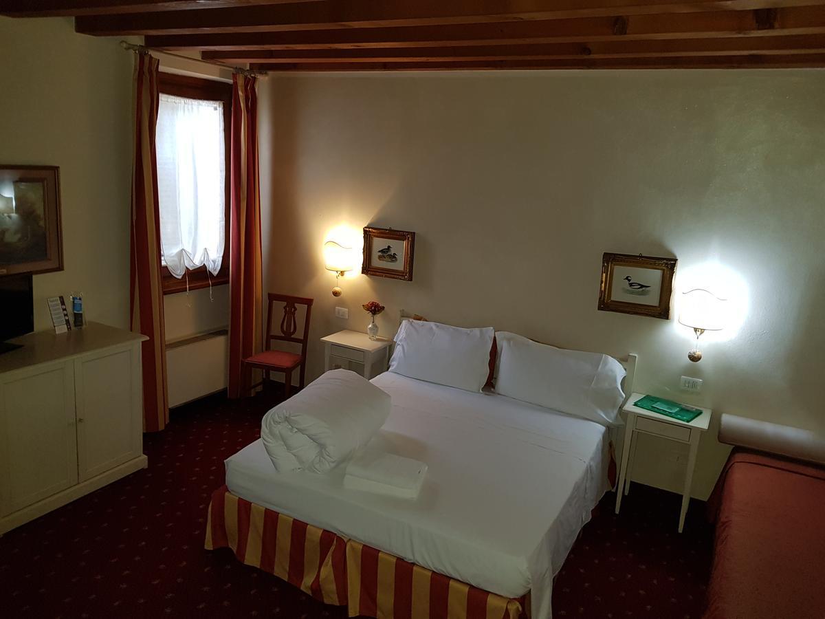 Отель Mi Casa Es Tambien Tu Casa Vips Верона Экстерьер фото